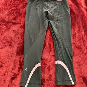 Lululemon Black Cropped Leggings with Pink Accent